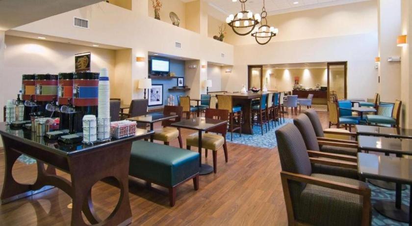 Hampton Inn & Suites Baton Rouge/Port Allen Exterior photo